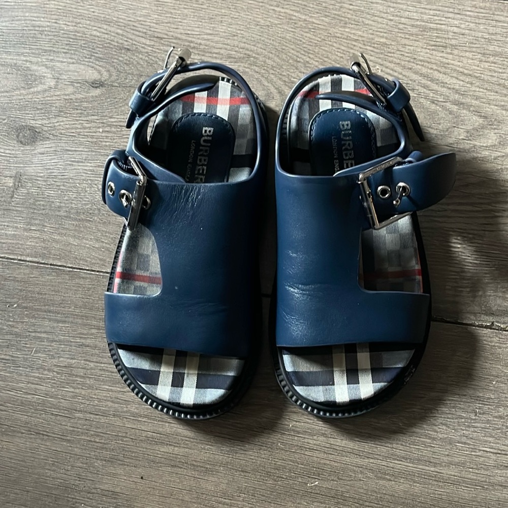 Authentic Burberry Fisherman Sandals